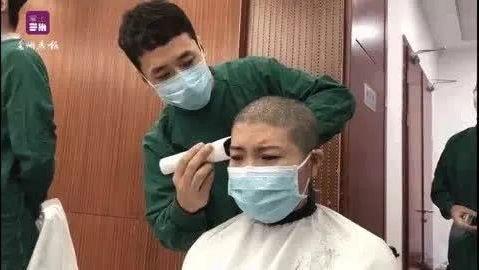 五花大绑剃光头视频,一场震撼的视觉体验