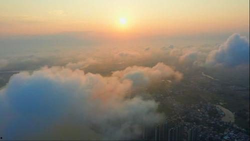 航拍视频,探索空中视角下的繁华景象