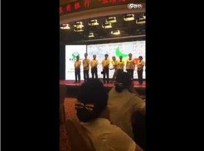 惩罚打屁股视频,揭秘打屁股惩罚背后的心理效应与教育启示