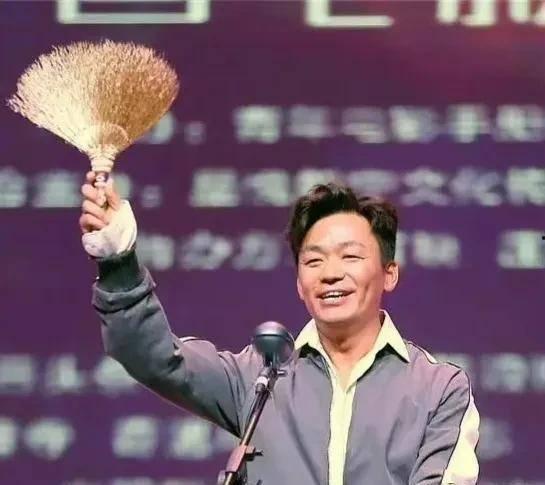 黄姓吃瓜爆料,揭秘娱乐圈背后的惊人真相
