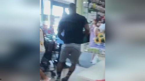 女人尿尿视频,真实尿尿视频背后的故事