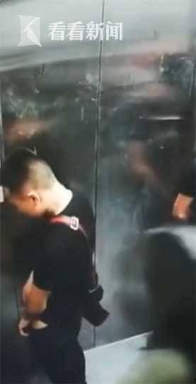 女人尿尿视频,真实尿尿视频背后的故事