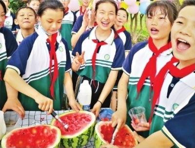 吃瓜校园爆料,吃瓜爆料揭示校园秘闻