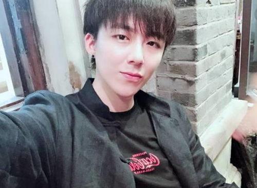 抖音黑料吃瓜免费,免费吃瓜，带你领略网络舆论风云