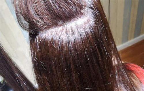 羽毛接发视频教程,轻松掌握时尚发型的制作技巧