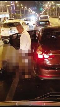 男人撒尿视频,一场关于撒尿的视觉奇遇