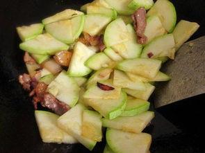 今日有啥瓜好吃美食,瓜果飘香，美味瓜类盘点