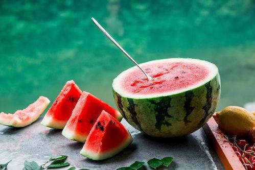 小说今日宜吃瓜,揭秘小说中的神秘事件