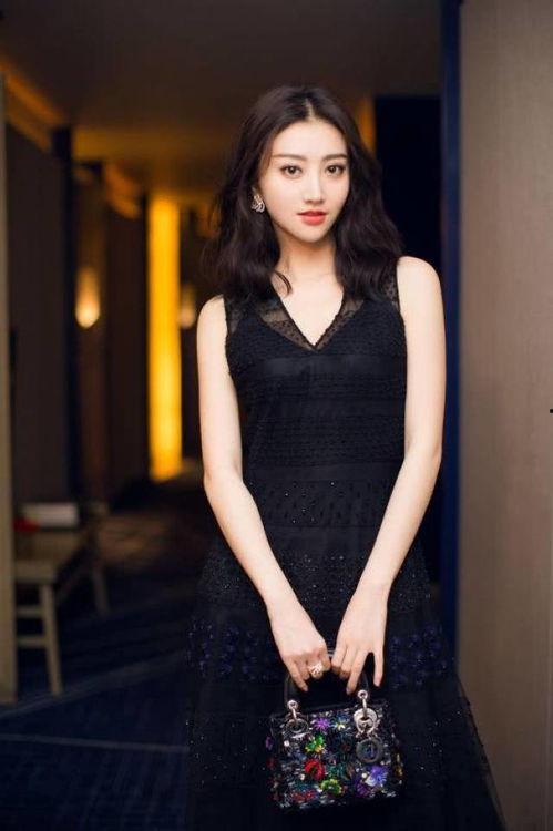 景甜视频,视频中的魅力瞬间