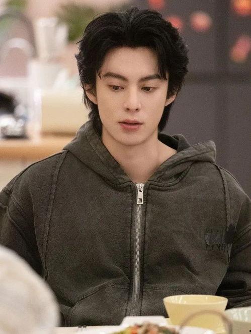 今日吃瓜王鹤棣视频,揭秘娱乐圈幕后故事