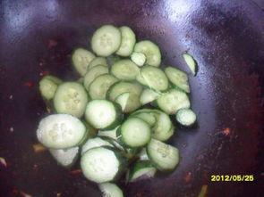 黑麒麟瓜好吃吗怎么吃视频,视频揭秘最佳食用方法